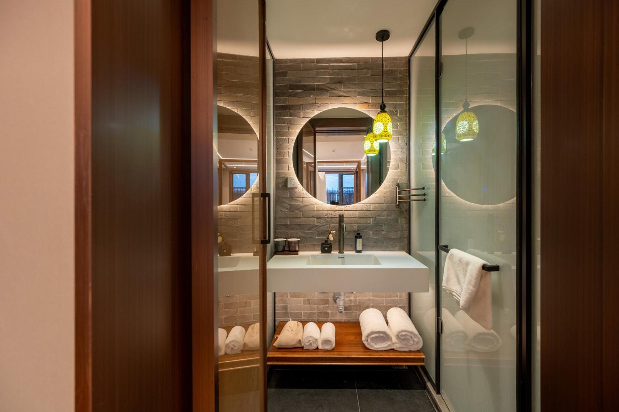Fuxue Qiuguo Hotel Beijing Nanluoguxiang Siheyuan Branch Rum bild